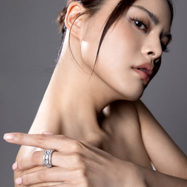 锋芒Infinity · 宽版培育钻石排戒，半圈版