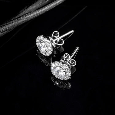 Essential Round Halo Earring