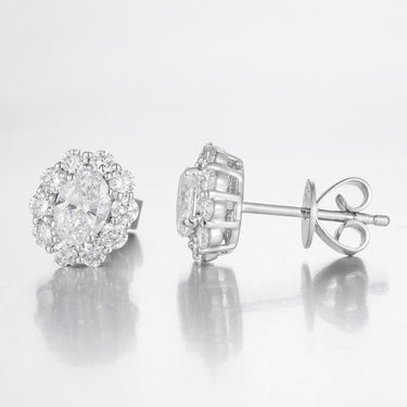 Essential Oval Diamond Halo Earring