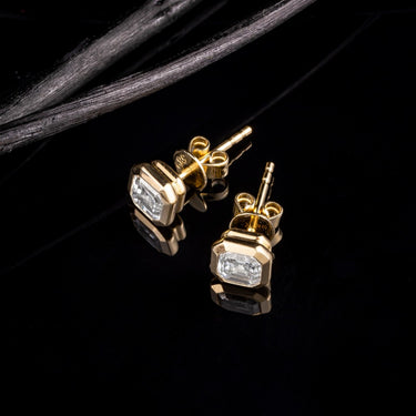 Essential Asscher Bezel Set Earring 1