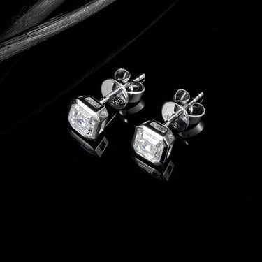 Essential Asscher Bezel Set Earring 2