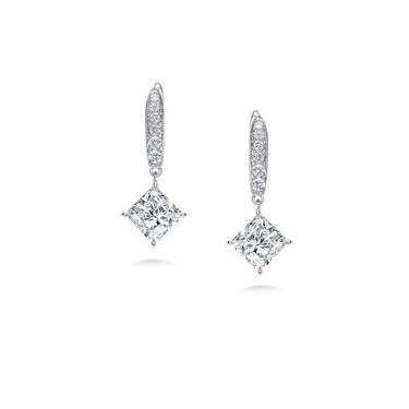 Aura Curve Princess Diamond Earrings