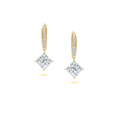 Aura Curve Princess Diamond Earrings
