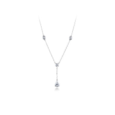 Petal Timeless · 梨形培育钻石项链