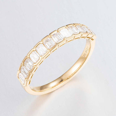 Essential Ring 6 (Emerald Half)
